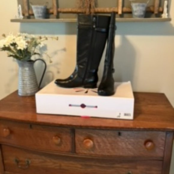 Isaac Mizrahl Live Abby Leather Boots 8.5 - Picture 3 of 4